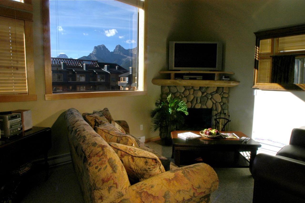 Apartment 411, Antique Heritage Canmore Luaran gambar